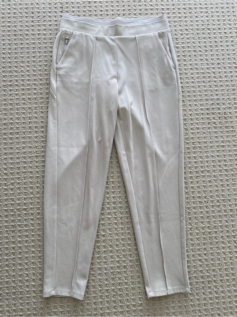 Athleta Venice Pintuck Straight Pants Cream Gray Sz XS Athleisure Casual